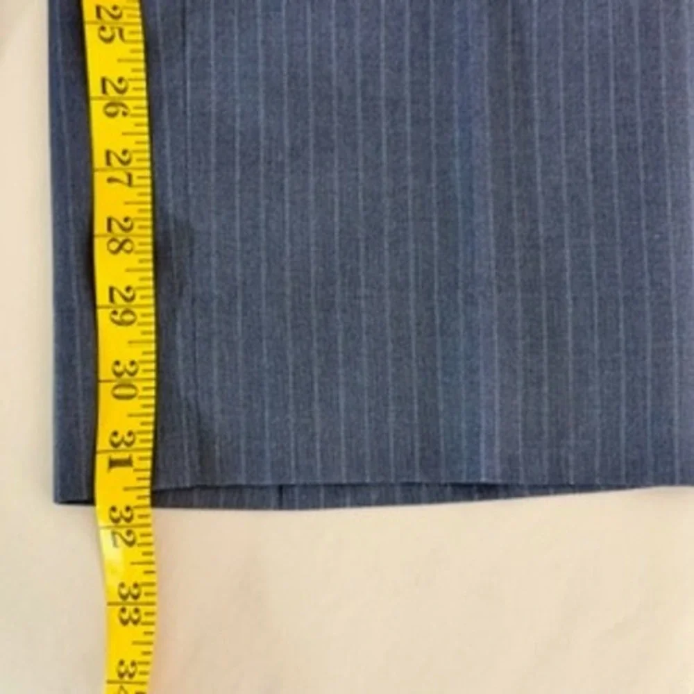 Beverly Hills Polo Club Mens‎ 42R, 36W Blue Pinstripe Suit Classic Business Wool